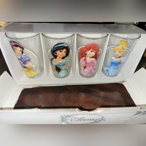 Disney PRINCESS GLASSES STILL IN BOX